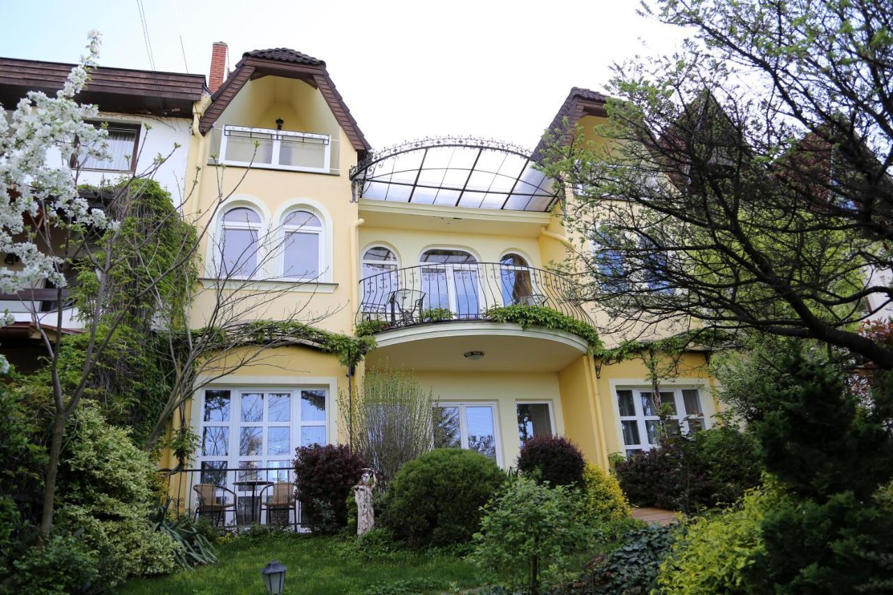 Panorama Panzio Hotel Eger Eksteriør billede